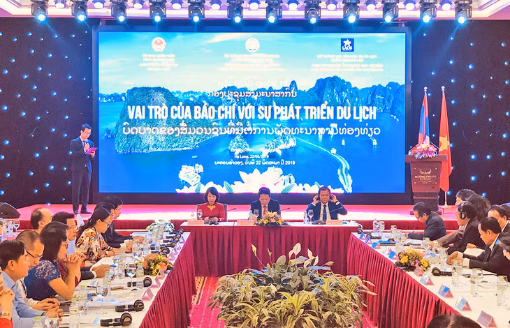 Quang cảnh buổi hội thảo.