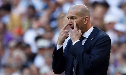 Zidane có trọng trách nặng nề khi trở lại Real. Ảnh: AFP.