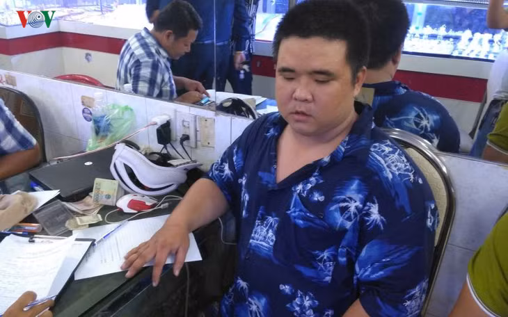  Nguyễn Thành Phong bị khởi tố về hành vi trộm vàng của chủ.