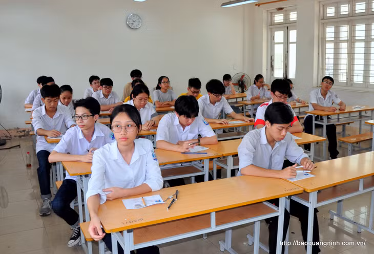 Sĩ tử sẵn sàng bước vào các môn thi chuyên quan trọng gồm