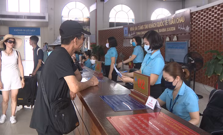 Những hình ảnh tấp nập của Cảng tàu khách quốc tế Tuần Châu những ngày trước nay đã không còn. 