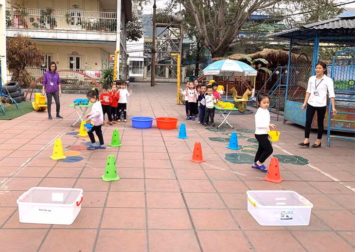 Trường Mầm non Hoa Hồng là đơn vị tiêu biểu của TP Cẩm Phả trong phong trào thi đua xây dựng 