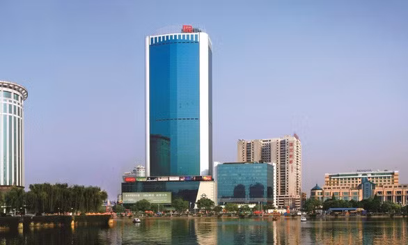 Lãnh sự quán Mỹ tại thành phố Vũ Hán nằm trong tòa nhà New World Trade Building (Ảnh: Đại sứ quán Mỹ tại Trung Quốc)