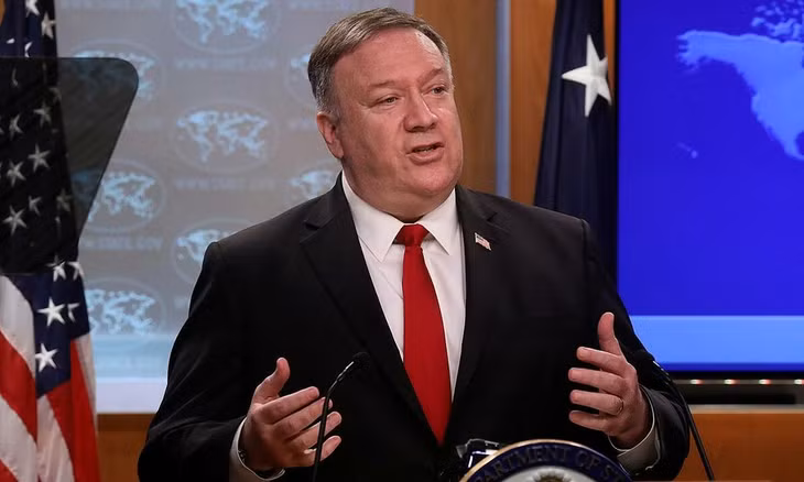 Ngoại trưởng Mỹ Mike Pompeo phát biểu trong cuộc họp báo tại Bộ Ngoại giao ở thủ đô Washington, ngày 7/4. Ảnh: Reuters.