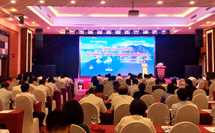 Chương trình xúc tiến, kích cầu du lịch Quảng Ninh – Đà Nẵng năm 2020 giới thiệu các chính sách kích cầu du lịch, sản phẩm du lịch, dịch vụ mới với các mức giá ưu đãi.