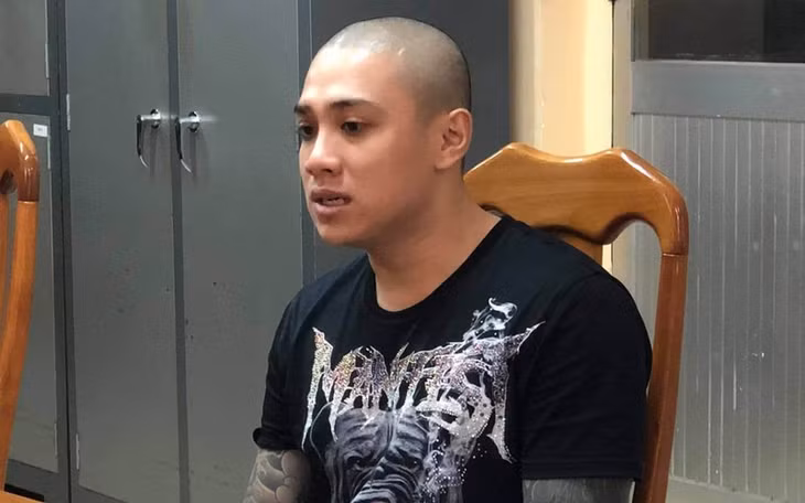 Mai Nguyễn Xuân Thành tại cơ quan công an.