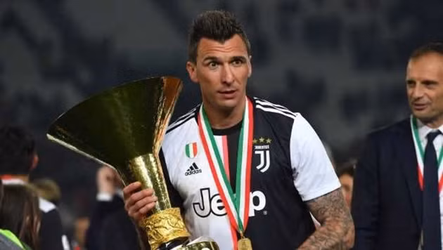  Mario Mandzukic trong màu áo Juventus.