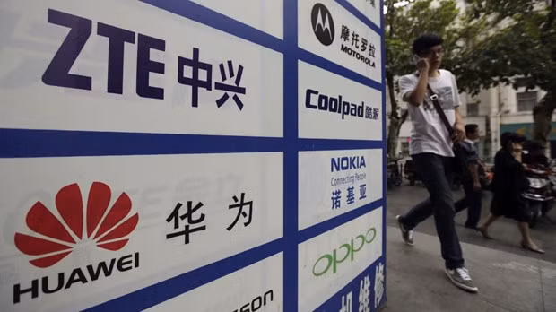 Huawei và ZTE thường xuyên bị chính phủ Mỹ đưa vào tầm ngắm. (Ảnh: Reuters)