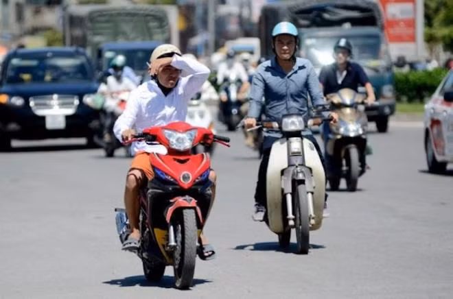 Nắng nóng ở Bắc và Trung Bộ khả năng kéo dài thêm 2 ngày nữa.
