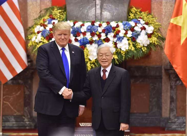 Tổng Bí thư, Chủ tịch nước Nguyễn Phú Trọng tiếp Tổng thống Donald Trump. Ảnh VGP/Nhật Bắc
