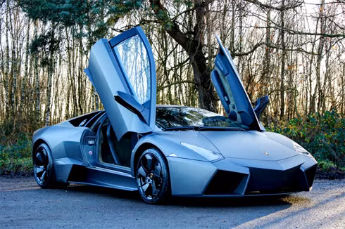 Lamborghini Reventon ở Anh.