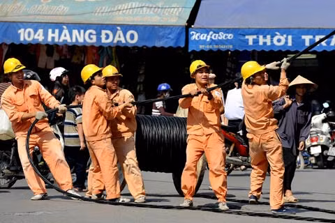 Biểu giá mới được áp từ 20/12. Ảnh: Hoàng Hà