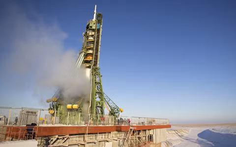 Tên lửa đẩy Soyuz TMA-03M tách khỏi tên lửa Soyuz-FG. Ảnh: RIA Novosti