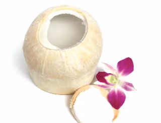 Nước dừa - Ảnh: Hạ Huy 