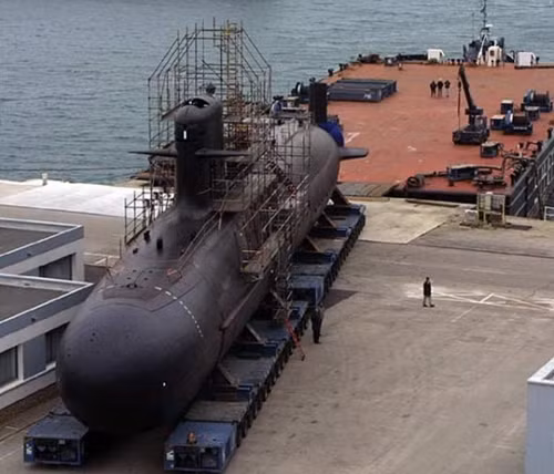 Tàu ngầm AIP lớp Scorpene hiện đang đóng của hải quân Ấn Độ