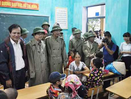 Trưởng Ban Chỉ đạo Phòng chống lụt bão Trung ương trực tiếp chỉ đạo công tác ứng phó với bão số 3 tại Quảng Ninh ảnh 3 Trưởng Ban Chỉ đạo Phòng chống lụt bão Trung ương trực tiếp chỉ đạo công tác ứng phó với bão số 3 tại Quảng Ninh ảnh 3