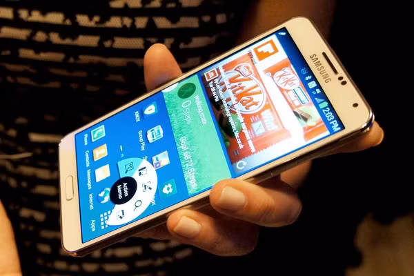 Samsung Galaxy Note 3 là một trong những thiết bị di động đầu tiên có khả năng quay video 4K.