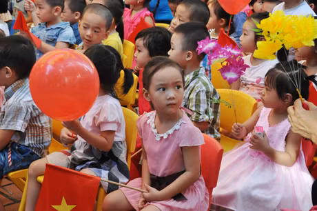 Ngơ ngác tìm mẹ.