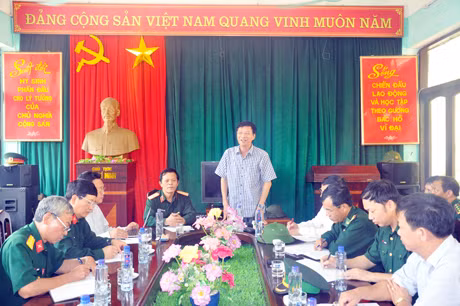 Đồng chí Chủ tịch UBND tỉnh phát biểu tại buổi kiểm tra.