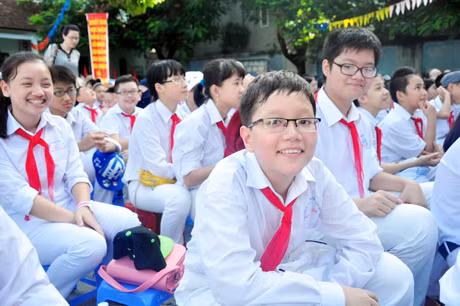 Gương mặt rạng rỡ ngày khai giảng.