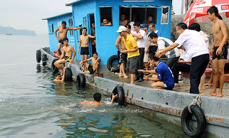 Về đích