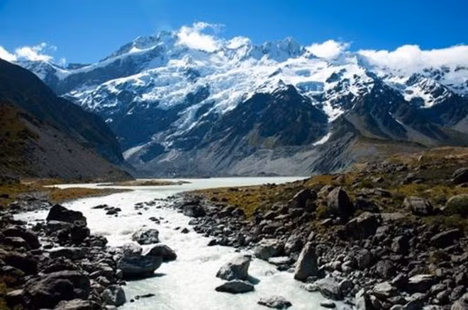 Một dòng sông băng tại Công viên Quốc gia Mount Cook, Đảo phía Nam, New Zealand. (Nguồn: AFP RELAXNEWS)