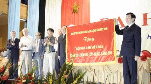 Mô tả ảnh.