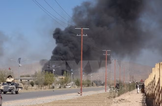 Hiện trường một vụ tấn công ở Afghanistan. (Nguồn: THX/TTXVN)