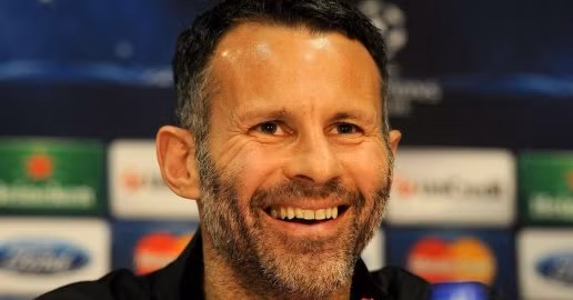  Giggs nhắm đến ghế HLV của Everton và Leicester.