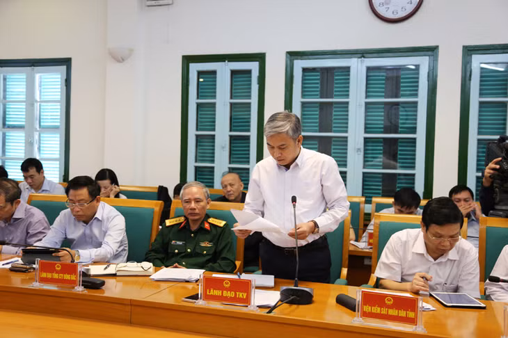 Lãnh đạo Tập đoàn TKV báo cáo tình hình sản xuất 10 tháng qua của ngành Than