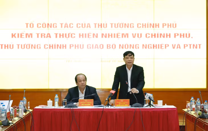 Bộ trưởng Bộ NN&PTNT Nguyễn Xuân Cường phát biểu tại buổi làm việc. Ảnh: VGP/Nhật Bắc
