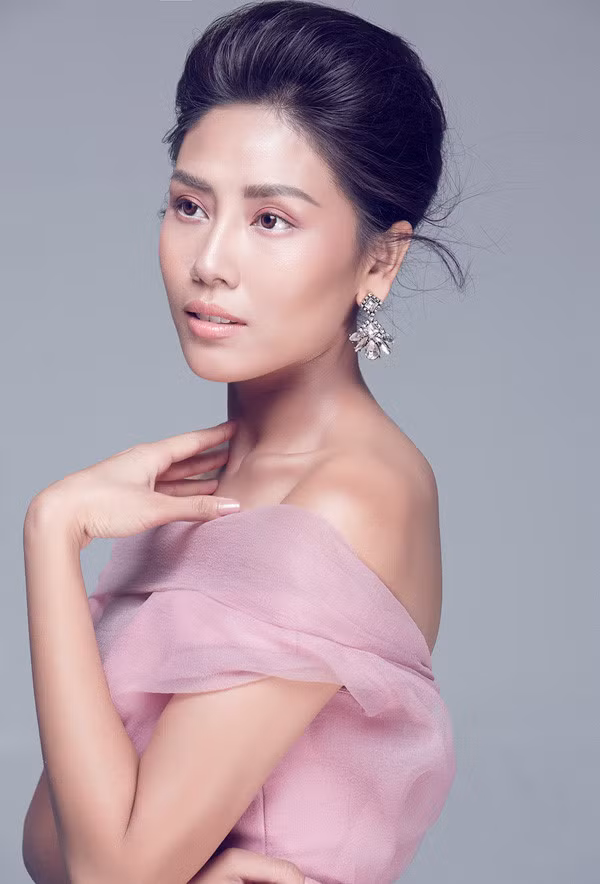 Nguyễn Thị Loan được chọn thi Miss Universe năm nay là đúng nguyên tắc. Vì trong top 5 Hoa hậu Hoàn vũ Việt Nam 2015, cô đứng thứ tư. Hoa hậu Phạm Hương và Á hậu 2 Lệ Hằng đã dự thi, còn Á hậu 1 Trà My đã lấy chồng.