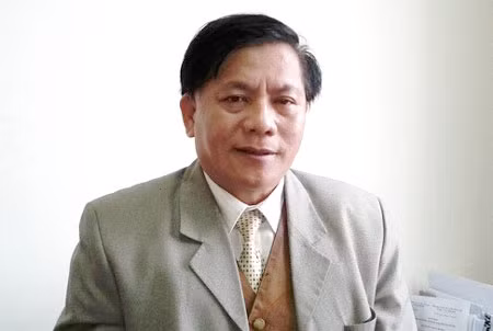 PGS.TS Trịnh Hòa Bình