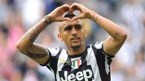 Vidal đang là mắt xích không thể thiếu tại Juve và ĐT Chile