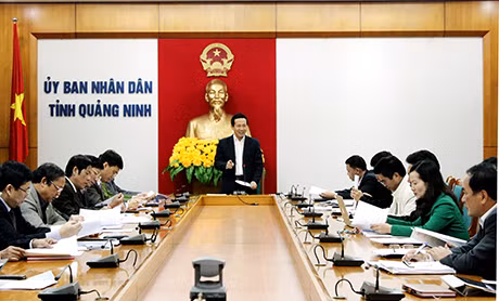  Đồng chí Nguyễn Văn Thành, Phó Chủ tịch UBND tỉnh phát biểu kết luận cuộc họp.