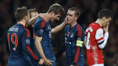 Bayern tỏ ra vượt trội so với Arsenal