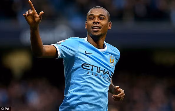 Sự trở lại của Fernandinho vô cùng cần thiết cho Man City
