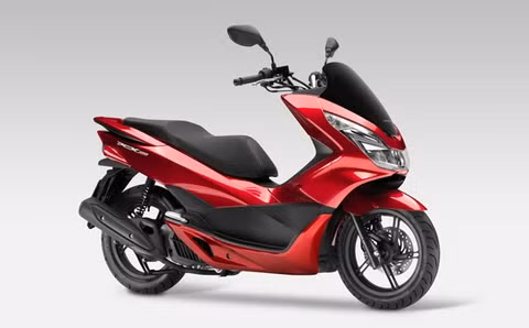 Tại châu Âu, PCX 2014 có cả động cơ 125 và 150 cc