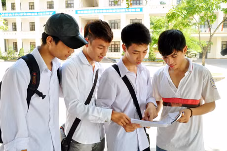 Kiểm tra lại kết quả bài thi.
