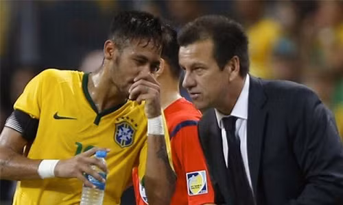Dunga có mang lại bao nhiêu sự thay đổi đi nữa, Brazil vẫn phải lệ thuộc vào cảm hứng từ Neymar.