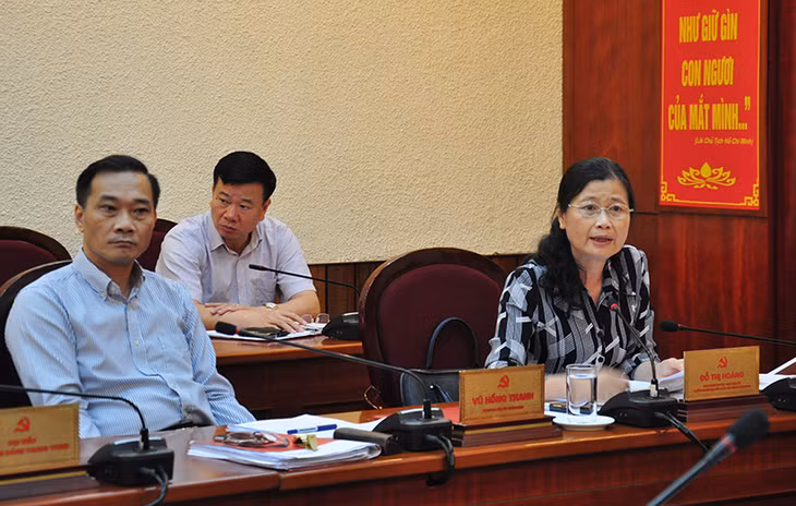 Phó Bí thư Thường trực Tỉnh ủy Đỗ Thị Hoàng phát biểu tại hội nghị.