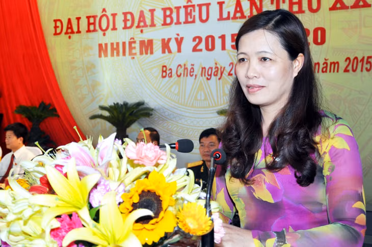 Đồng chí Đỗ Thị Lan, Bí thư Huyện ủy Ba Chẽ phát biểu bế mạc Đại hội.