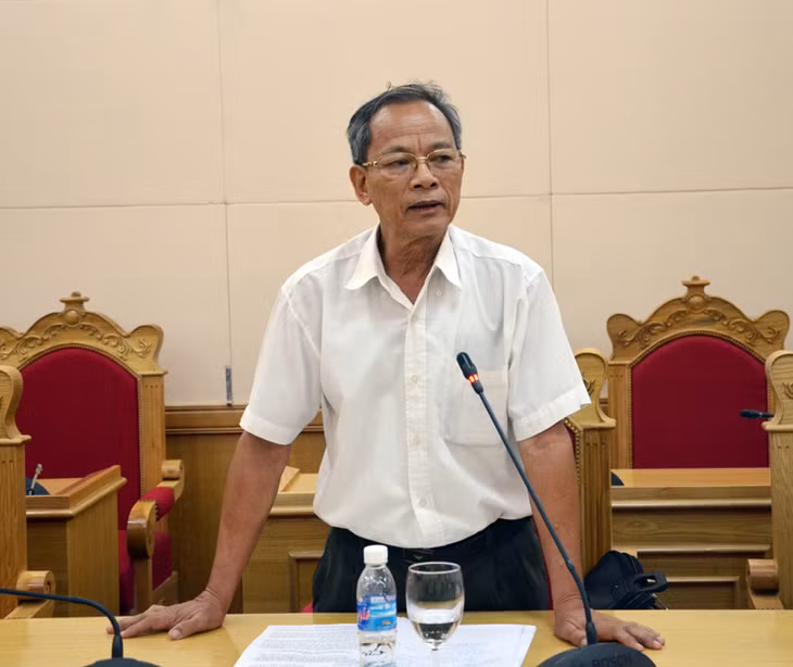 Ông Nguyễn Hồng Hải, Phó ban chuyên trách Hội Người Cao tuổi tỉnh phát biểu ý kiến.