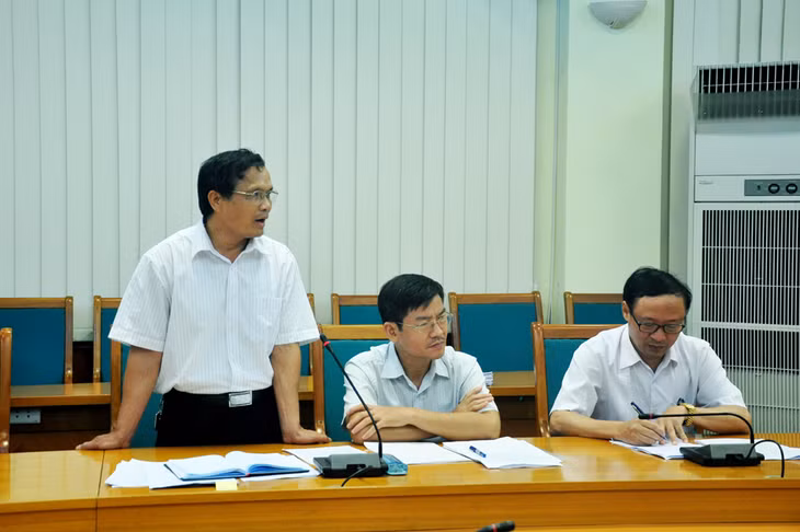 TS Nguyễn Khắc Minh