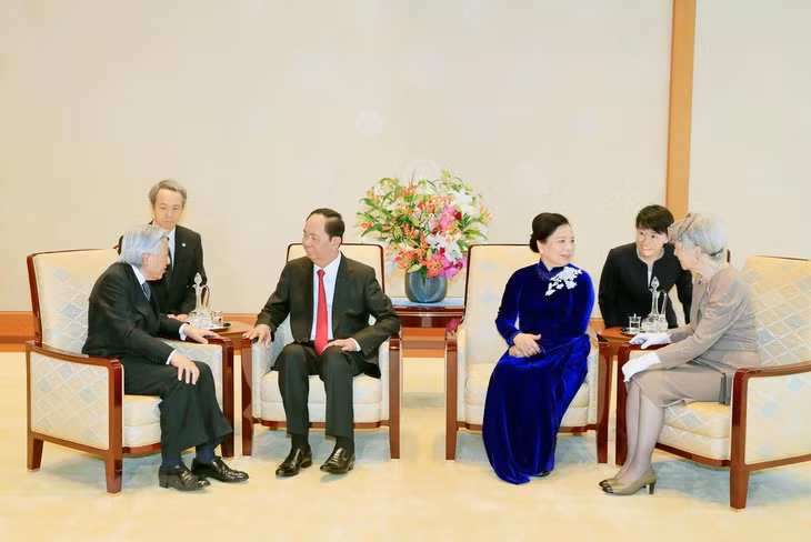Chủ tịch nước Trần Đại Quang và Phu nhân hội kiến Nhà vua Akihito và Hoàng hậu. Ảnh: Vietnamplus