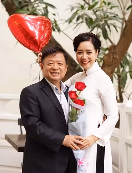 Vợ chồng Đỗ Hồng Quân - Chiều Xuân là hình mẫu của nhiều cặp sao trẻ. Ảnh: Nhân vật cung cấp.
