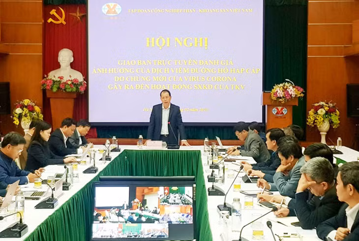 TKV họp 
