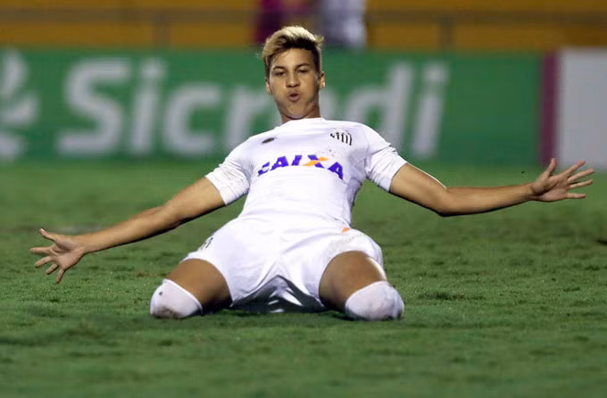 Kaio Jorge được đánh giá sẽ là một siêu tiền đạo mới của bóng đá Brazil.