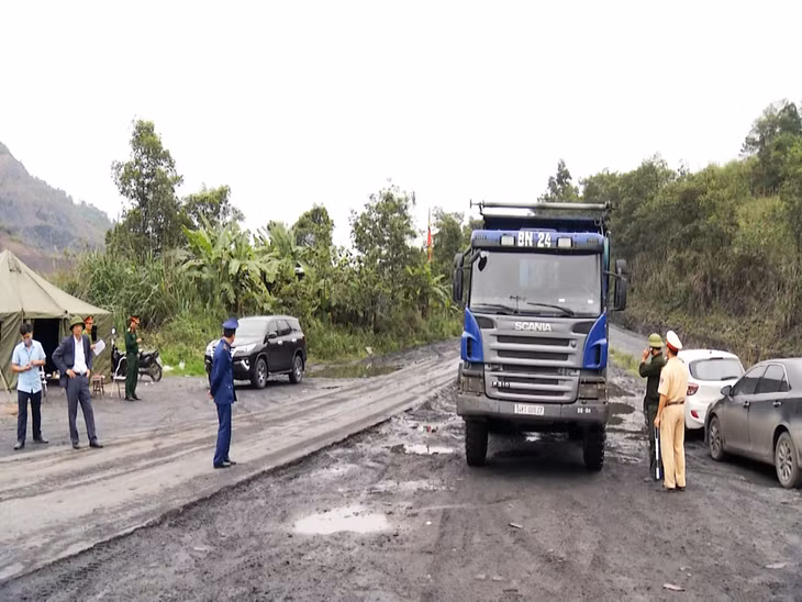 Thành phố Cẩm Phả thành lập 5 chốt kiểm tra than