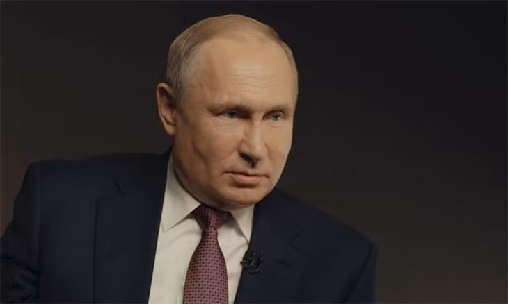 Tổng thống Nga Vladimir Putin trong buổi phỏng vấn với TASS ngày 18/3. Ảnh: TASS.